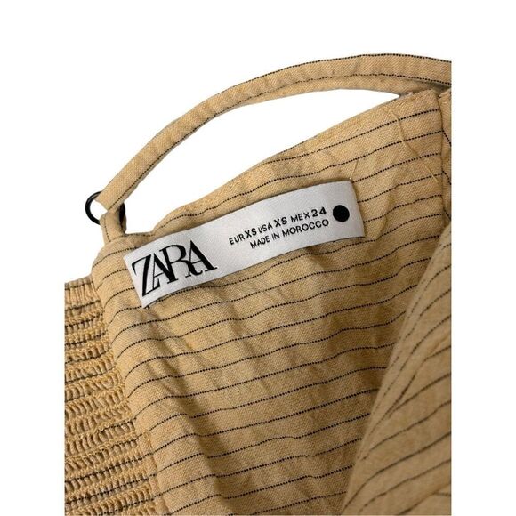 Zara cropped striped ruched tank - XS - 🙂3/$15 - Picture 5 of 7